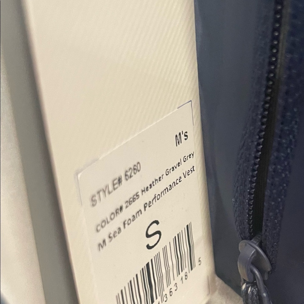 Southern Tide Men's Sea Foam Performance Vest-HGG-Small - Picture 5 of 5